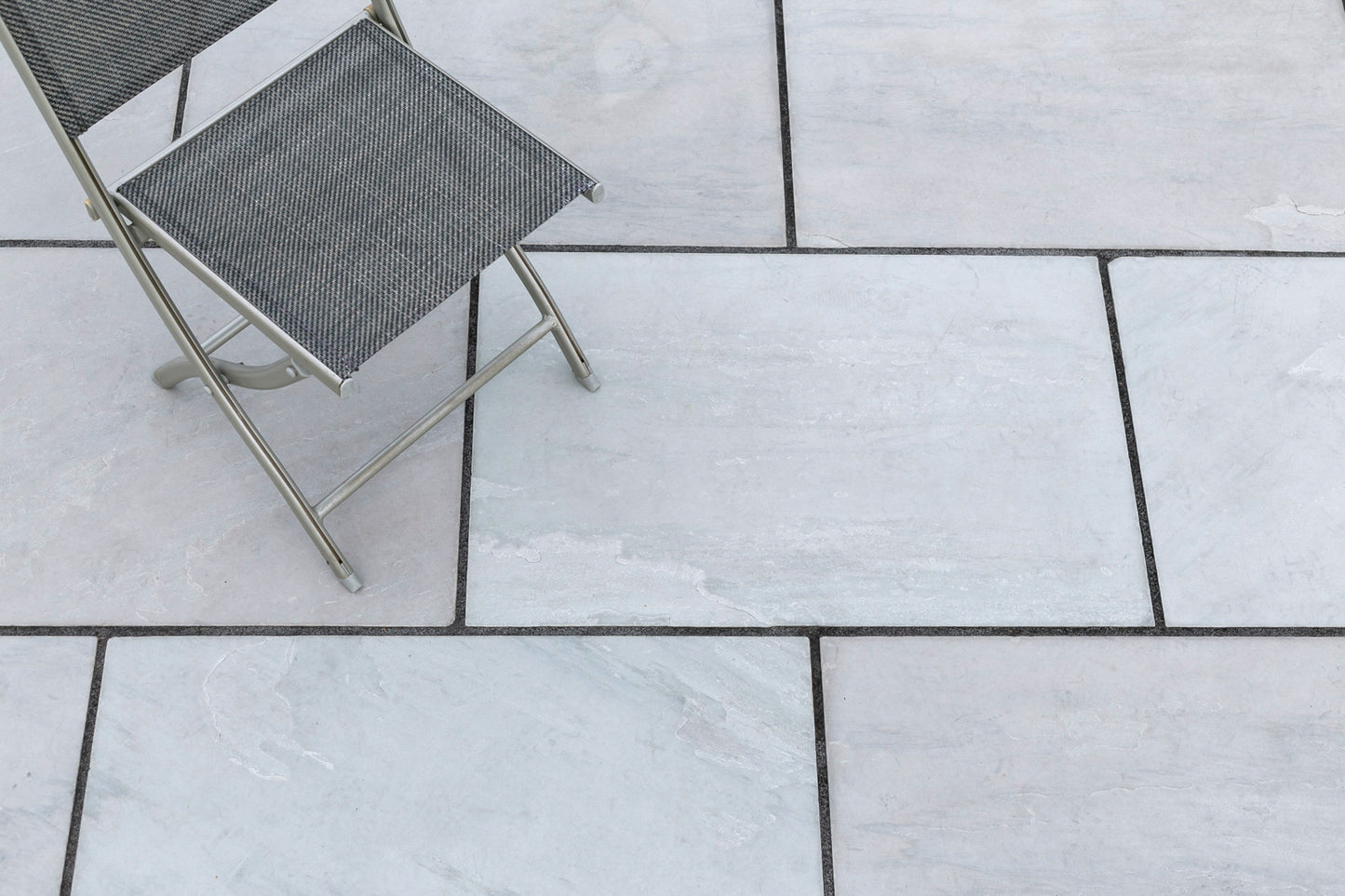 Kandla Grey Polished Porcelain – €28.80/m²