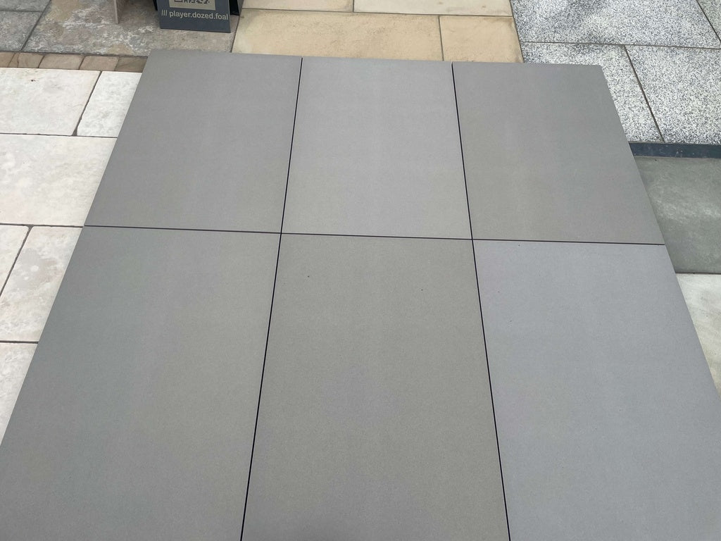 Kandla Grey Polished Porcelain – €28.80/m²