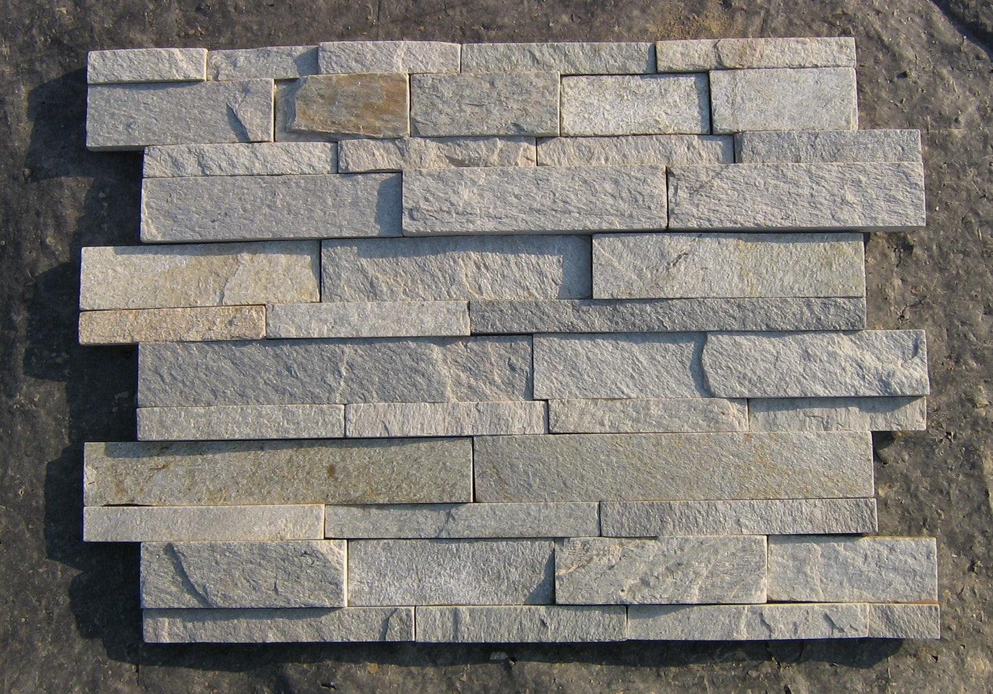 Panel de Piedra Premontada Polvo de perla - Desde 25,03 €/m2 + IVA