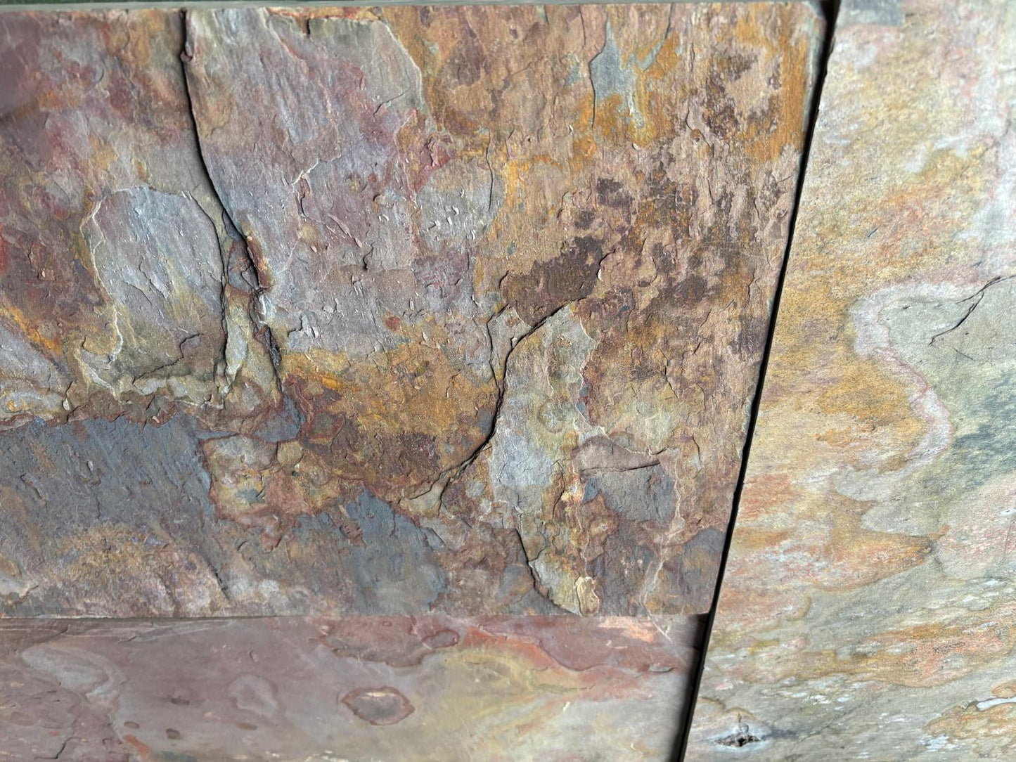 Pizarra Noche Dorada– Desde 18,28 €/m² + IVA