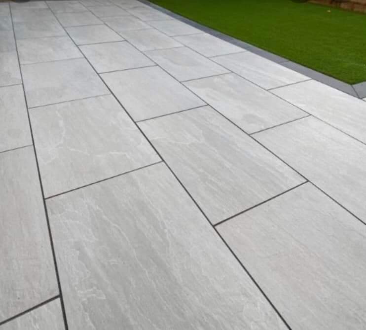 Kandla Gray porcelain – €28.80/m²