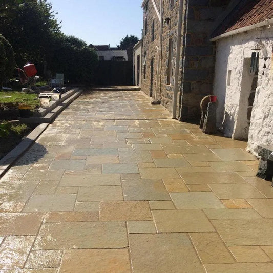Sunny Limestone – €28.30/m²
