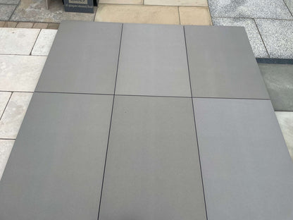 Kandla Grey Polished Porcelain – €28.80/m²