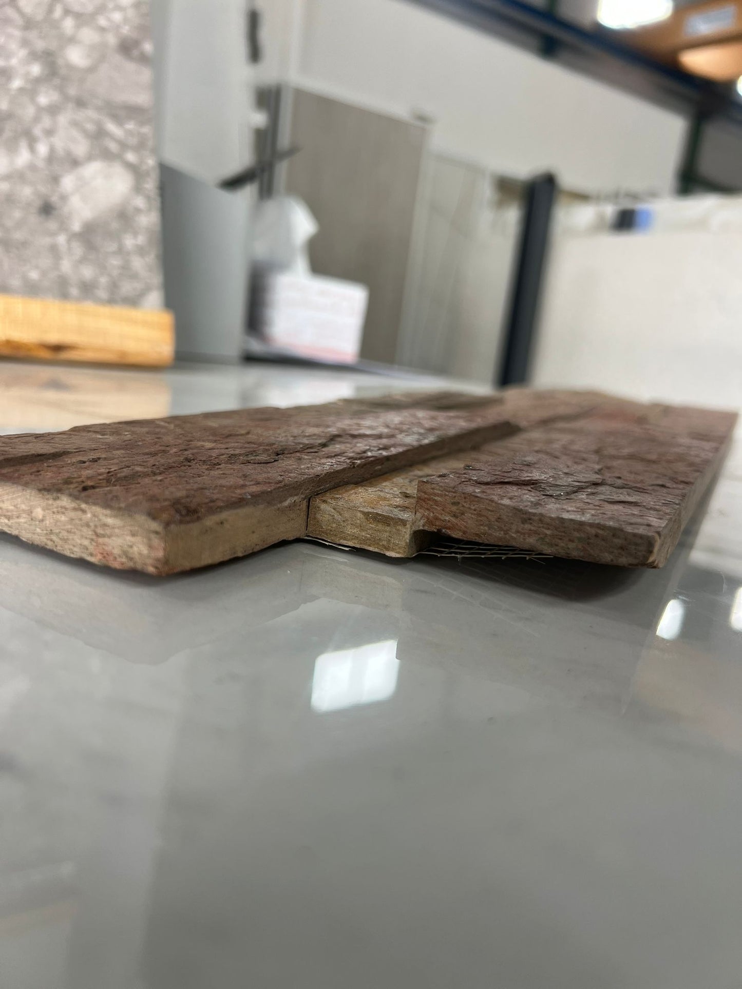 Panel de Piedra Premontada Bronce Rústico - Desde 25,03 €/m2 + IVA