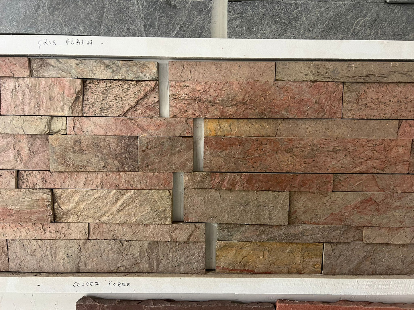 Panel de Piedra Premontada Bronce Rústico - Desde 25,03 €/m2 + IVA