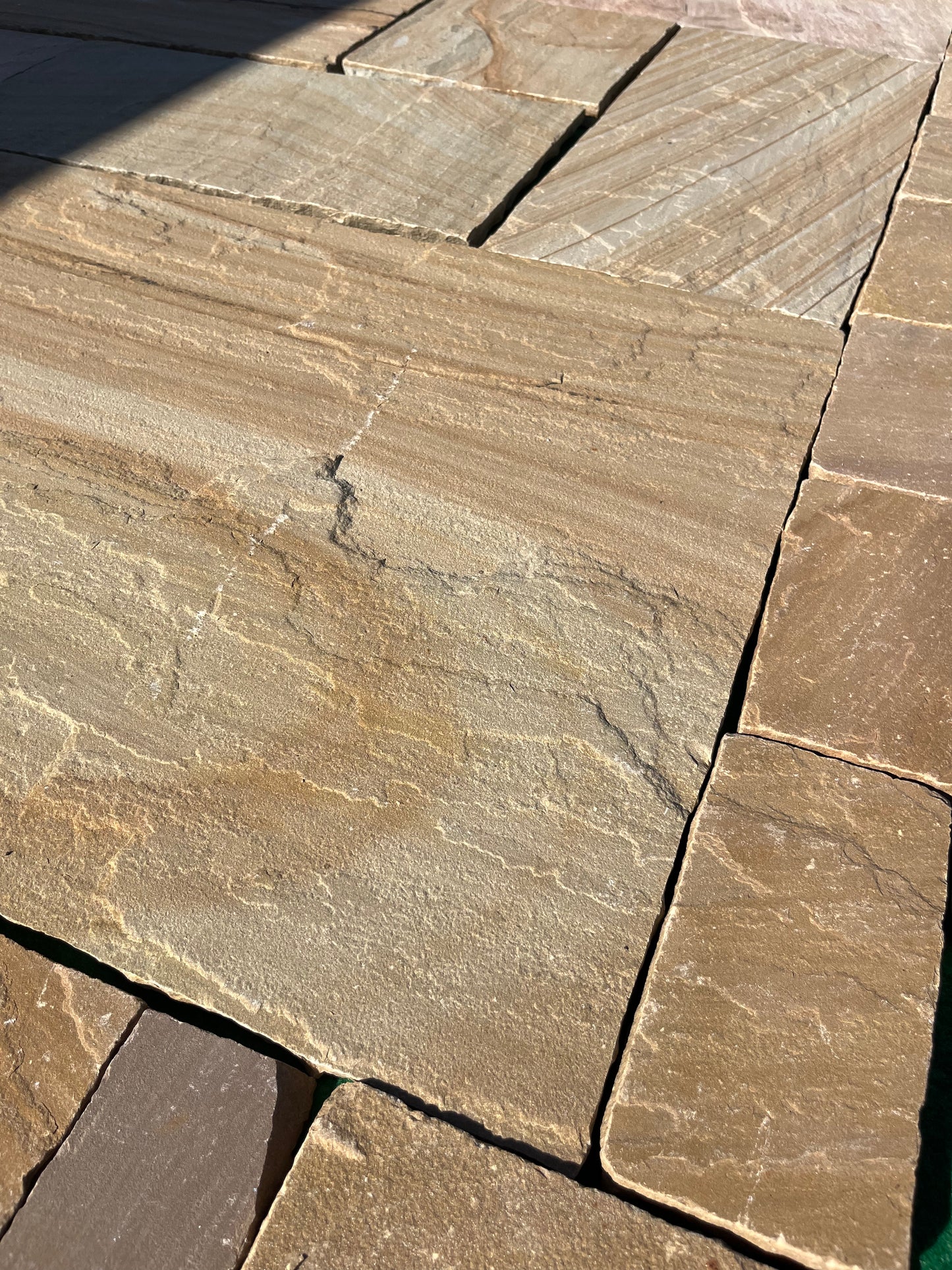 Arenisca Teka – Desde 26,28 €/m² + IVA