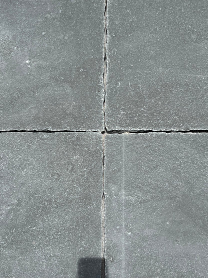 Ash Grey Limestone – €28.30/m²